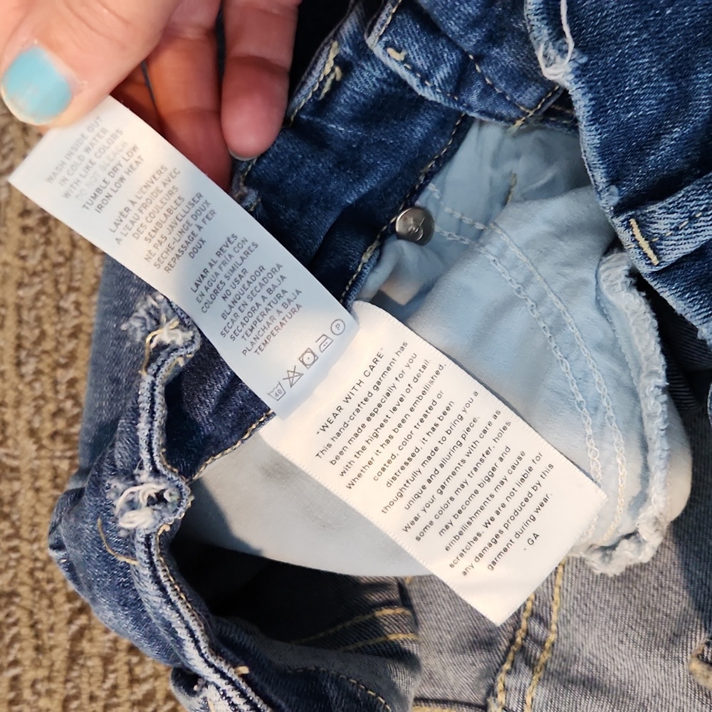 Good American Jean's Size 14 - Picture 16 of 16
